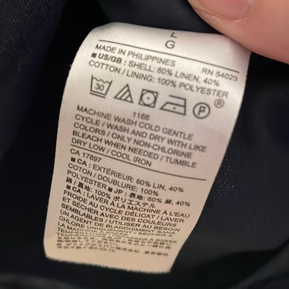 Linen scalloped trim blouse - Picture 2 of 3